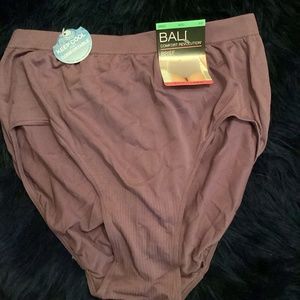 Bali Brief in Purple Size 8/9 NWT